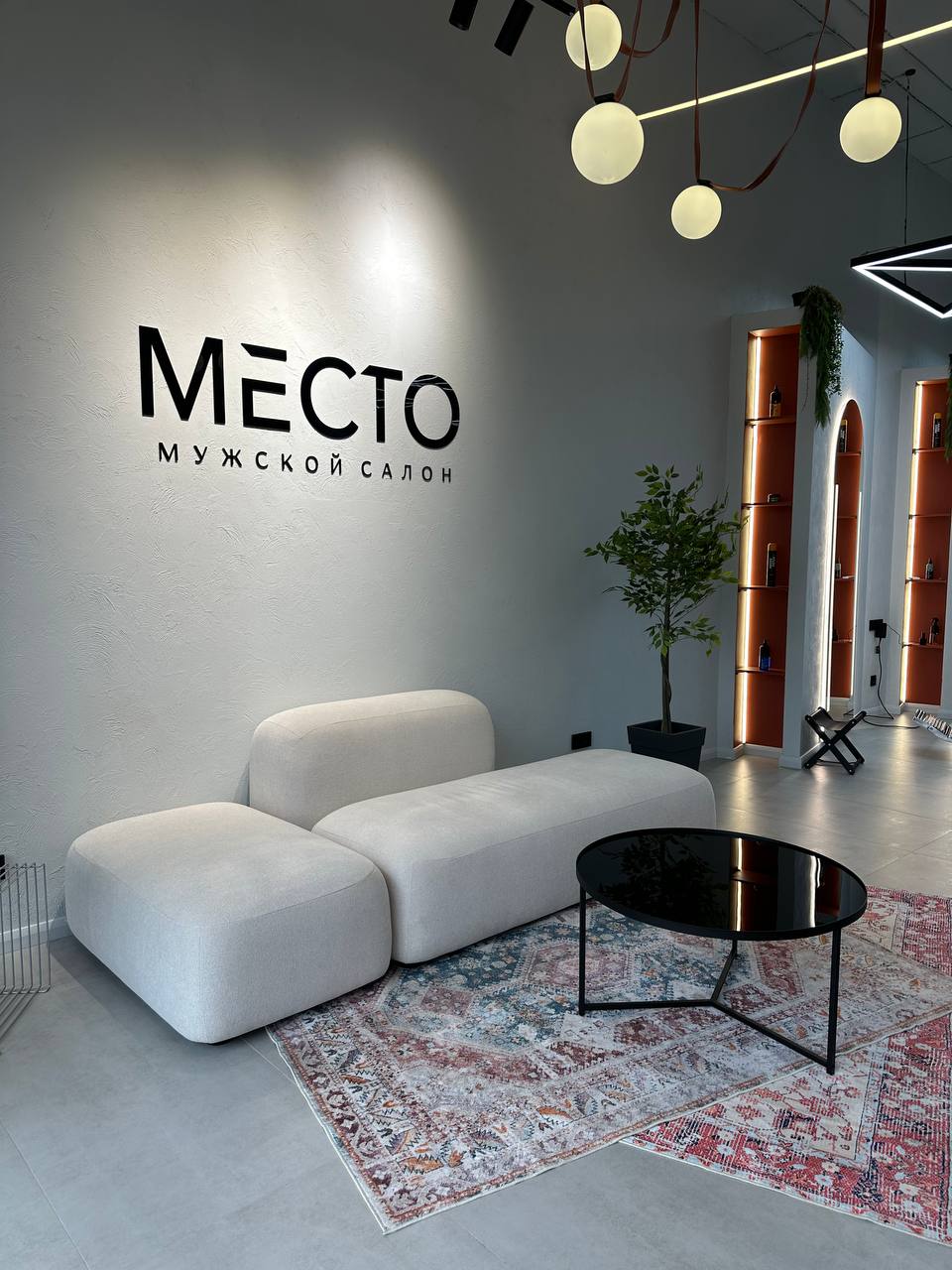 Интерьер салона